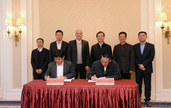 西門(mén)子在華首個(gè)軌道交通信號創(chuàng )新研發(fā)中心落戶(hù)福州 西門(mén)子在華首個(gè)軌道交通信號創(chuàng )新研發(fā)中心落戶(hù)福州